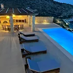 Blue Sea House Tatil Evi Ayos Nikolaos